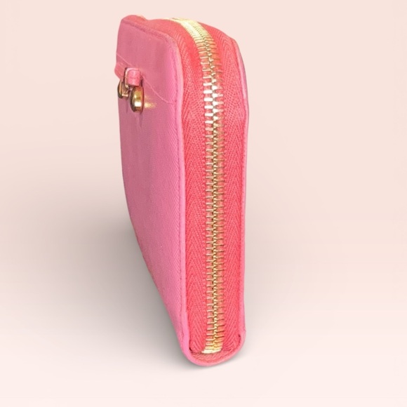 Prada Pink Saffiano Leather Bow Zip Around Continental Wallet - Picture 2 of 10